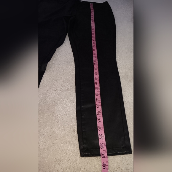 Universal Thread~Black Neutral Wax Coated High Rise Skinny Pants - Picture 5 of 16